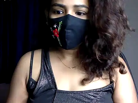 Snapshot of Nisha-moon chatting on 07-04-26, 07:04 Nisha-moon online show from 07-04-26, 07:04