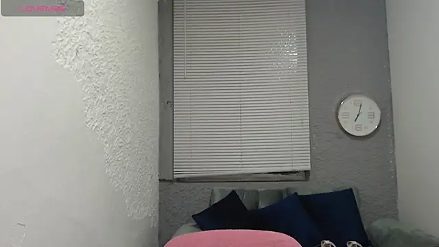Snapshot of leilasosexy chatting on 07-16-26, 12:35 leilasosexy online show from 07-16-26, 12:35