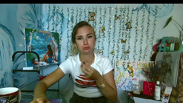 Snapshot of magic_life chatting on 07-18-26, 03:20 magic life online show from 07-18-26, 03:20