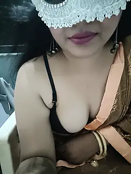 Snapshot of Baby_g77 chatting on 06-15-26, 05:56 Baby g77 online show from 06-15-26, 05:56