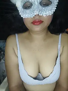 Snapshot of Baby_g77 chatting on 06-16-26, 05:46 Baby g77 online show from 06-16-26, 05:46
