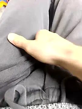 Singlemaleforcouples online show from 03-01-26, 11:54