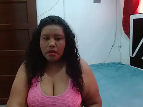 Snapshot of Mature_chuvy chatting on 06-04-26, 01:38 Mature chuvy online show from 06-04-26, 01:38