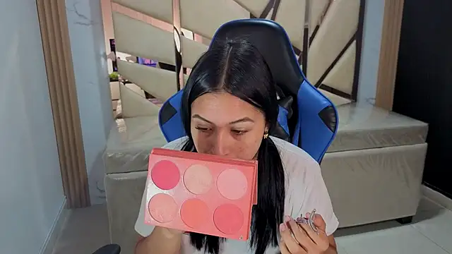 lia x a online show from 06-21-26, 12:33