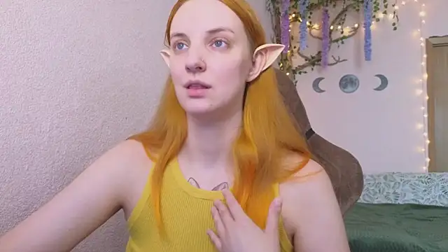 Snapshot of Elfie_Agatha chatting on 07-01-26, 10:04 Elfie Agatha online show from 07-01-26, 10:04