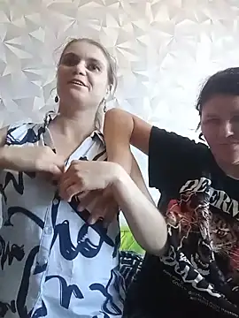 KellyCarter  online show from 06-18-26, 12:54