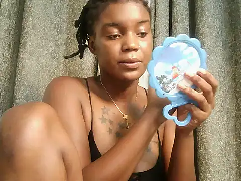 Snapshot of Godessbree chatting on 07-13-26, 09:58 Godessbree online show from 07-13-26, 09:58