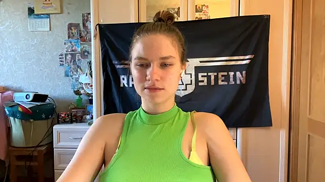 Codi Rostersy online show from 07-09-26, 05:23