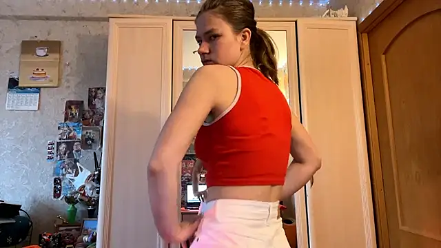 Codi Rostersy online show from 06-13-26, 03:26