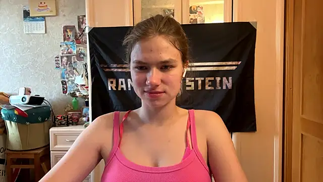 Codi Rostersy online show from 06-29-26, 03:13