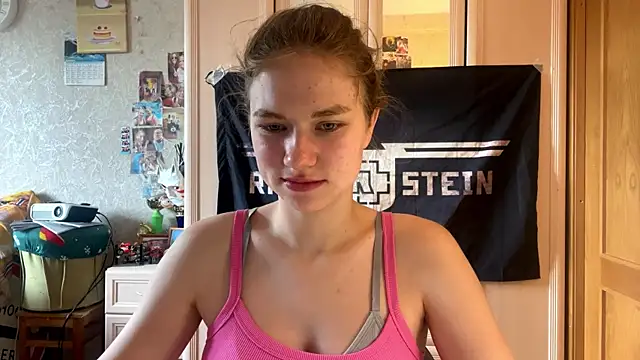 Codi Rostersy online show from 07-06-26, 08:21