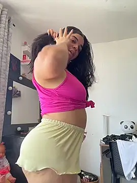 Siri Luxx online show from 06-24-26, 04:05
