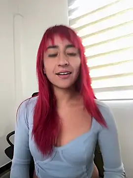 Juliethademon online show from 06-26-26, 02:01