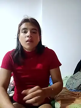 Snapshot of leilany_love_777 chatting on 06-09-26, 03:51 leilany love 777 online show from 06-09-26, 03:51