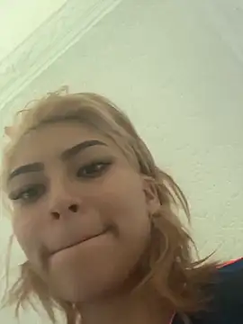 NatalieSterling online show from 06-18-26, 02:00