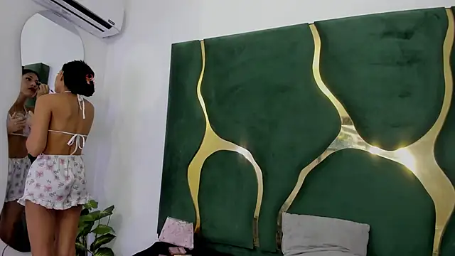 Mila petiteasm online show from 07-02-26, 12:22