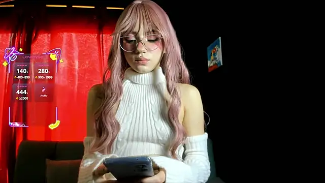 Snapshot of petitemila chatting on 06-12-26, 06:27 petitemila online show from 06-12-26, 06:27