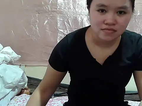Snapshot of simply_asian2 chatting on 06-03-26, 12:33 simply asian2 online show from 06-03-26, 12:33