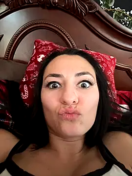 smoothkissx online show from 12-19-25, 08:22