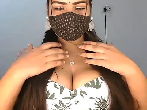 Curvy Deepa online show from 06-20-26, 04:34