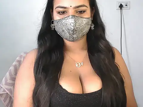 Curvy Deepa online show from 07-23-26, 01:58