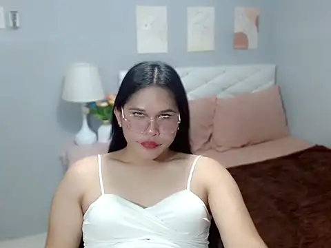 AlianaFord online show from 06-17-26, 03:11
