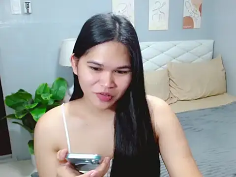 AlianaFord online show from 07-18-26, 10:40