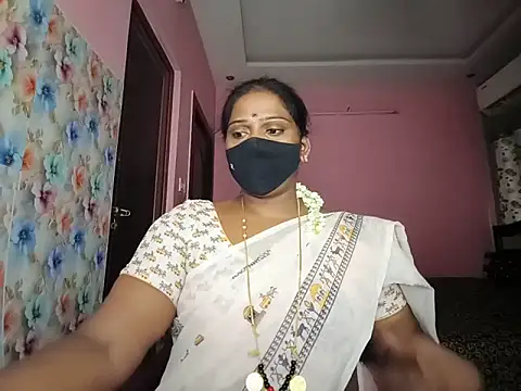 Meenakshy online show from 06-16-26, 04:34
