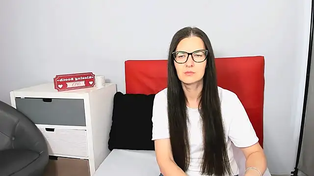 Snapshot of NadiaXlove chatting on 07-28-26, 02:24 NadiaXlove online show from 07-28-26, 02:24