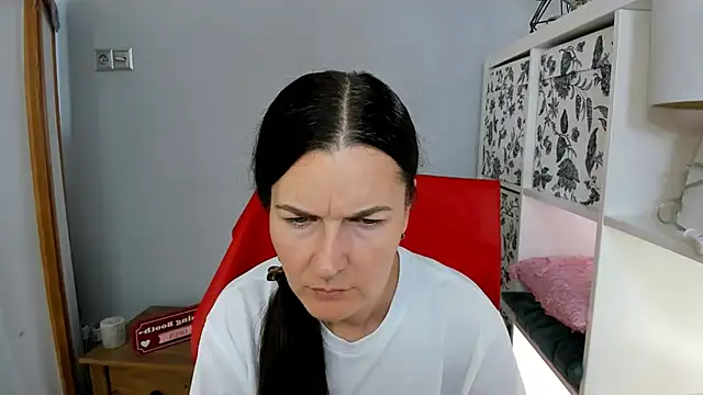 Snapshot of NadiaXlove chatting on 07-17-26, 03:20 NadiaXlove online show from 07-17-26, 03:20