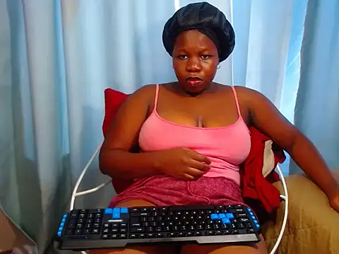 Snapshot of Blackgogozz chatting on 07-14-26, 01:39 Blackgogozz online show from 07-14-26, 01:39