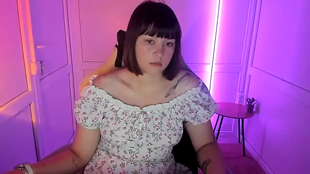 Vanilla Vixen online show from 07-15-26, 05:58