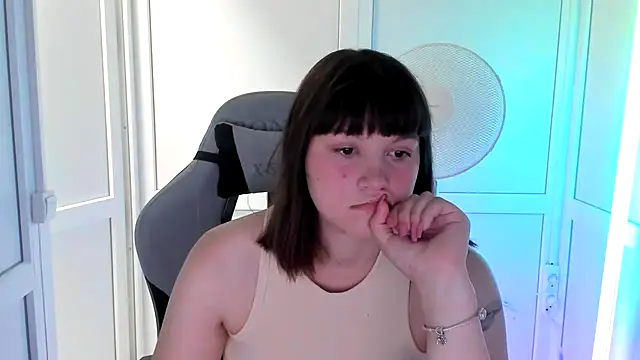 Vanilla Vixen online show from 07-02-26, 06:03