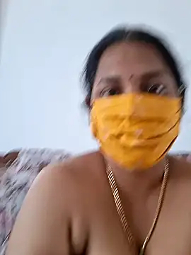 Hot Sreeja Tamil online show from 06-19-26, 09:15