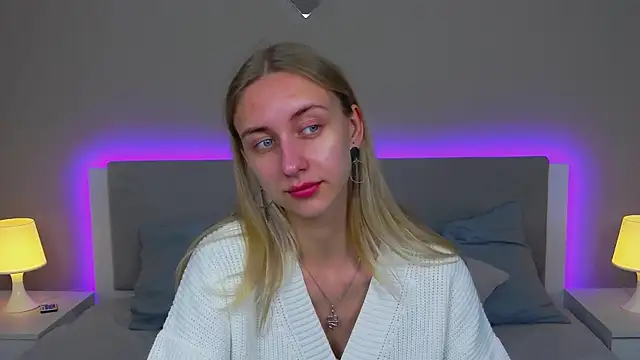 LirienVexx online show from 07-16-26, 04:09
