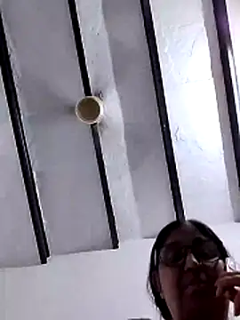 Snapshot of Hina4577 chatting on 06-07-26, 06:02 Hina4577 online show from 06-07-26, 06:02