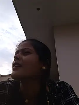 Hot bhabi0123 online show from 06-24-26, 11:53