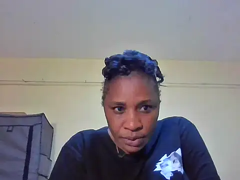 Snapshot of Sexylove255 chatting on 06-03-26, 02:33 Sexylove255 online show from 06-03-26, 02:33