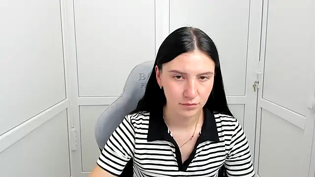 Snapshot of PatteMeoww chatting on 07-27-26, 12:23 PatteMeoww online show from 07-27-26, 12:23