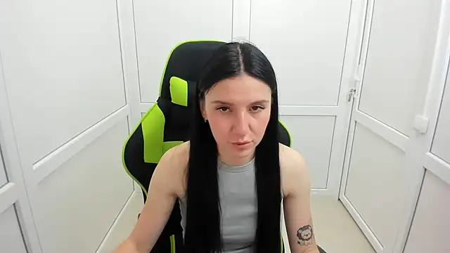 Snapshot of PatteMeoww chatting on 06-15-26, 01:22 PatteMeoww online show from 06-15-26, 01:22