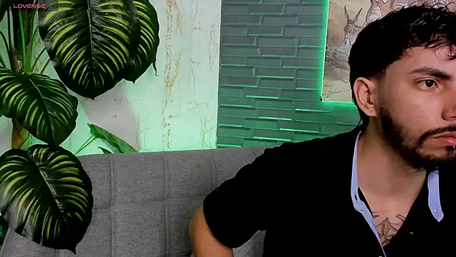levi wolf online show from 06-10-26, 11:22