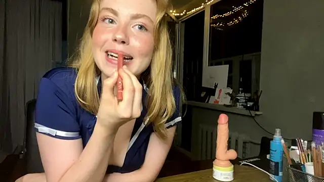 LollyAngel online show from 07-18-26, 07:00