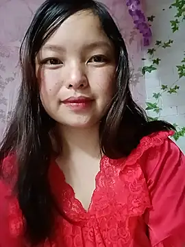 Snapshot of Linna-bae chatting on 06-07-26, 12:10 Linna-bae online show from 06-07-26, 12:10