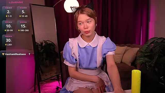 Snapshot of EvaEverly chatting on 06-30-26, 05:51 EvaEverly online show from 06-30-26, 05:51