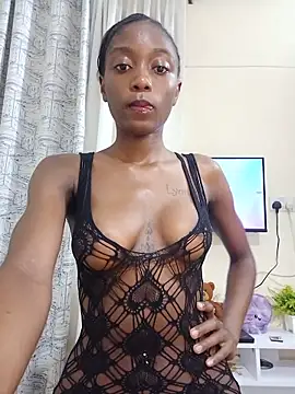 Sweet-Hennessy online show from 06-12-26, 04:49