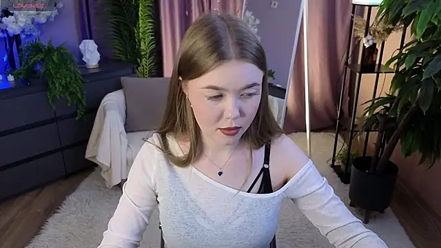 Snapshot of Lina_deels chatting on 06-26-26, 07:09 Lina deels online show from 06-26-26, 07:09