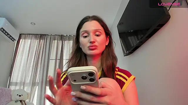 Snapshot of tender_babyyy chatting on 07-12-26, 03:13 tender babyyy online show from 07-12-26, 03:13