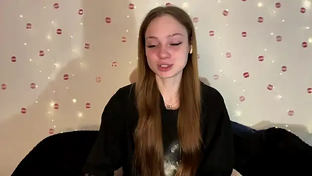 itskylieee online show from 07-18-26, 09:18