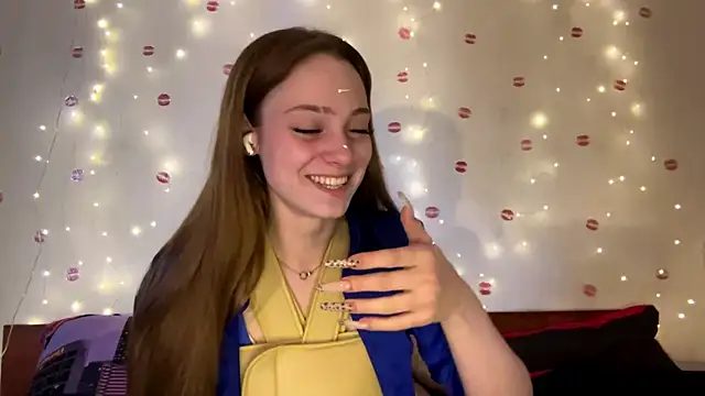 itskylieee online show from 06-16-26, 10:04