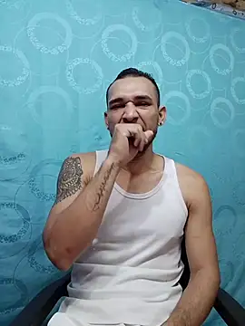 Snapshot of junior_926 chatting on 07-24-26, 12:45 junior 926 online show from 07-24-26, 12:45